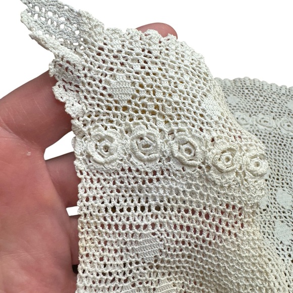 Antique Cream Crochet Lace Gloves Handmade Art Deco Victorian - Picture 5 of 7